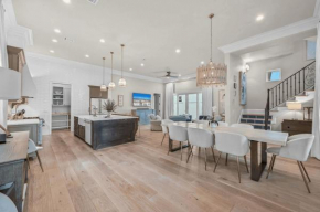 Skinny Love 30a by AvantStay Private Heated Pool Block to the Beach